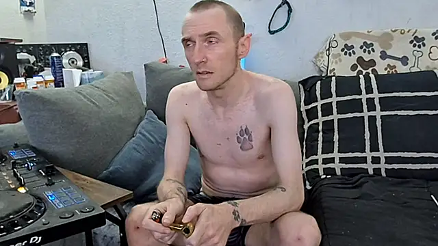 pyrowuff online show from March 2, 2026, 6:36 am