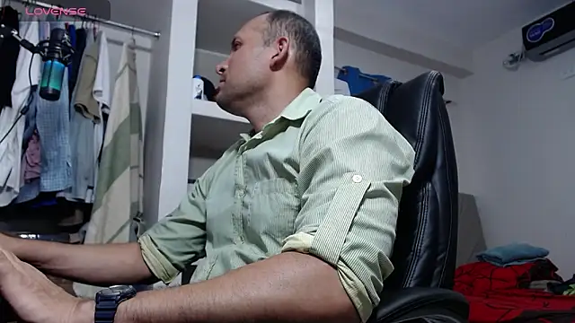 lewislamxxx hot online show from February 26, 2026, 11:16 pm