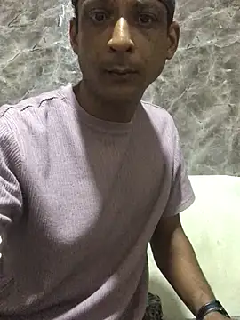 Snapshot of domigoodguy chatting on February 15, 2026, 8:30 pm domigoodguy online show from February 15, 2026, 8:30 pm