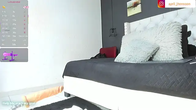 Snapshot of april_jhonsson chatting on October 3, 2025, 5:20 am april jhonsson online show from October 3, 2025, 5:20 am