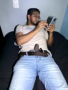 Snapshot of Darkdickhard chatting on October 9, 2025, 3:18 am Darkdickhard online show from October 9, 2025, 3:18 am