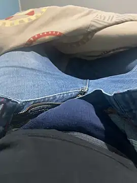 Snapshot of Darkdickhard chatting on January 23, 2025, 4:19 am Darkdickhard online show from January 23, 2025, 4:19 am