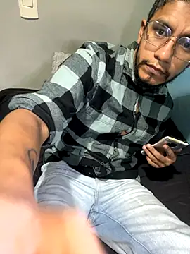 Snapshot of Darkdickhard chatting on September 28, 2025, 3:46 am Darkdickhard online show from September 28, 2025, 3:46 am