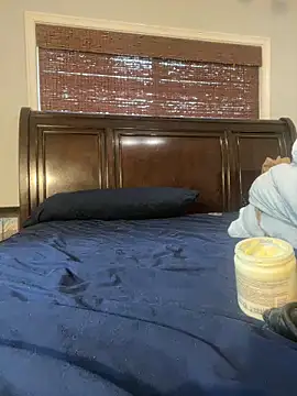 Dgamestrong online show from December 17, 2025, 7:41 pm