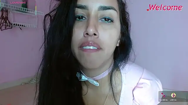 Snapshot of CelesteFire chatting on October 27, 2025, 9:43 am CelesteFire online show from October 27, 2025, 9:43 am