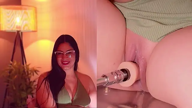 Snapshot of Katty_Kim chatting on September 23, 2025, 4:41 am Katty Kim online show from September 23, 2025, 4:41 am