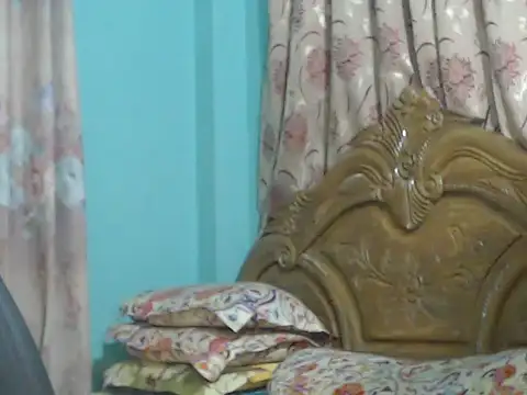 Snapshot of NancyRuvi chatting on October 5, 2025, 3:47 pm NancyRuvi online show from October 5, 2025, 3:47 pm