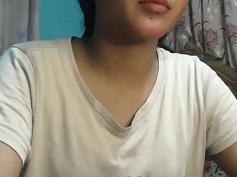 Snapshot of NancyRuvi chatting on September 20, 2025, 4:01 pm NancyRuvi online show from September 20, 2025, 4:01 pm