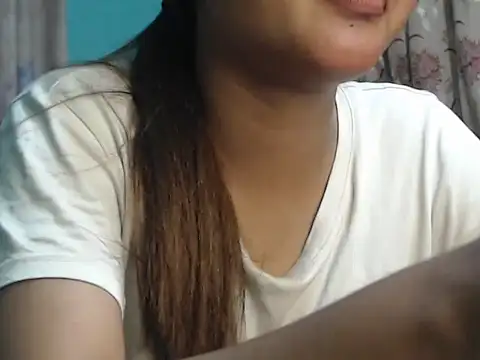 Snapshot of NancyRuvi chatting on October 20, 2025, 4:18 pm NancyRuvi online show from October 20, 2025, 4:18 pm