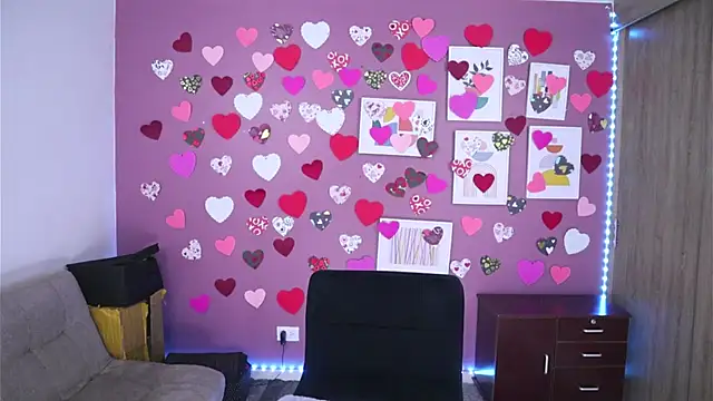 Steph F online show from February 27, 2025, 8:24 am