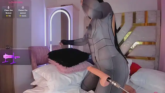 Snapshot of sophy_champagne chatting on October 11, 2025, 2:23 am sophy champagne online show from October 11, 2025, 2:23 am