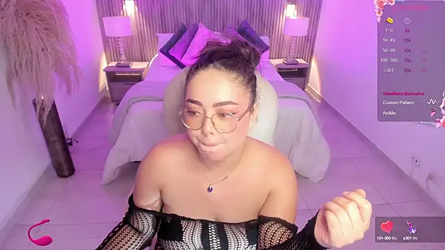 emmy walker online show from September 18, 2025, 11:02 am