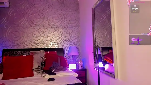 Snapshot of vennus1_ chatting on October 24, 2025, 4:11 am vennus1  online show from October 24, 2025, 4:11 am