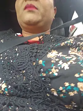 Snapshot of IndianDelia chatting on October 15, 2025, 6:54 am IndianDelia online show from October 15, 2025, 6:54 am