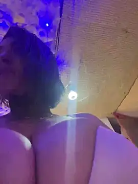 Natasha boobs latina online show from January 9, 2025, 11:02 pm