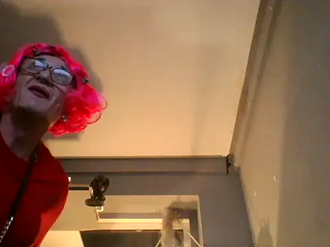 Slutviki69 online show from March 28, 2026, 7:04 pm