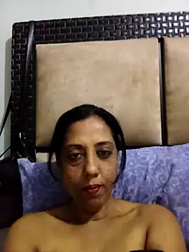 Mahi4luv online show from October 15, 2025, 10:51 pm