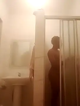 Snapshot of Lilsavvy chatting on November 16, 2025, 5:06 pm Lilsavvy online show from November 16, 2025, 5:06 pm