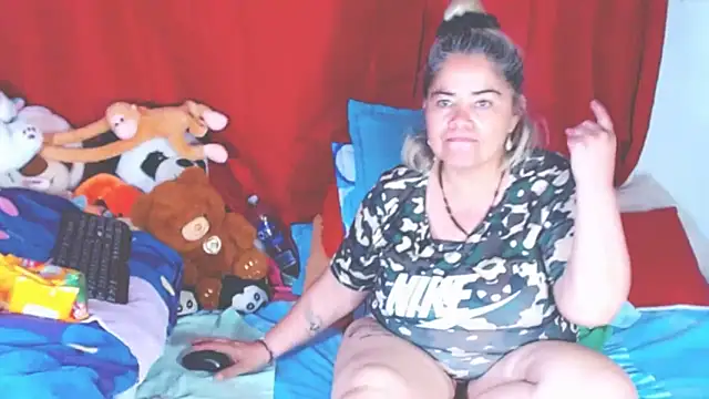 estrellita fugaz16x online show from October 23, 2025, 12:09 am