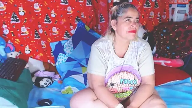 estrellita fugaz16x online show from February 13, 2026, 1:16 am