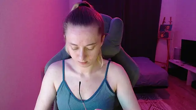 AnabelFrel online show from November 27, 2025, 1:17 am