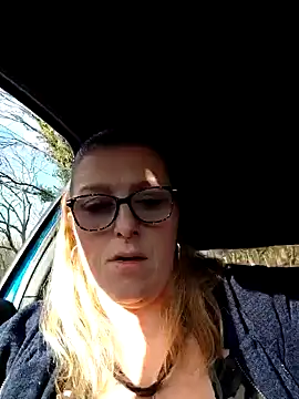 winniess40 online show from February 1, 2025, 1:30 pm