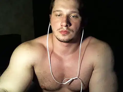 LionEdwin online show from March 17, 2025, 10:51 pm