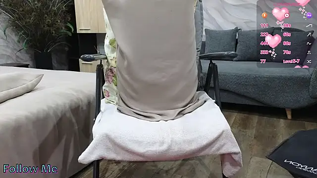 Snapshot of Vika_style chatting on September 24, 2025, 12:18 am Vika style online show from September 24, 2025, 12:18 am