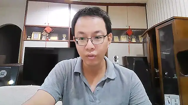 Snapshot of poter77112 chatting on July 18, 2026, 3:42 pm poter77112 online show from July 18, 2026, 3:42 pm