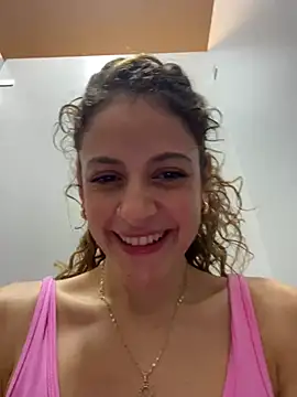Snapshot of alana15 chatting on February 16, 2025, 1:38 pm alana15 online show from February 16, 2025, 1:38 pm