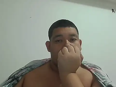 hanselnalgon21 online show from September 21, 2025, 6:40 am