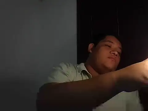 hanselnalgon21 online show from October 14, 2025, 11:58 pm