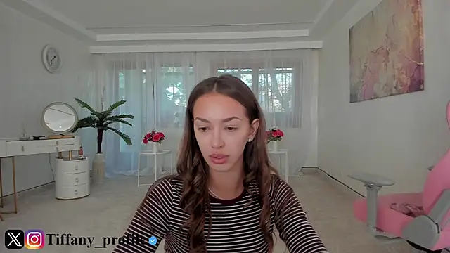 Snapshot of TiffanyHouston_ chatting on November 2, 2025, 6:29 am TiffanyHouston online show from November 2, 2025, 6:29 am