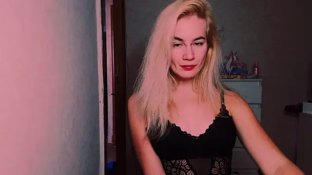 Snapshot of xxxcharismaaa chatting on October 13, 2025, 7:59 pm xxxcharismaaa online show from October 13, 2025, 7:59 pm