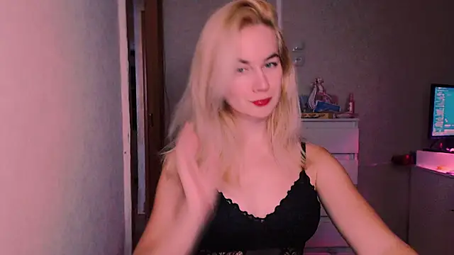 Snapshot of xxxcharismaaa chatting on October 14, 2025, 8:09 pm xxxcharismaaa online show from October 14, 2025, 8:09 pm