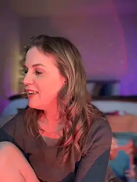 MaiseKnox online show from February 11, 2025, 10:18 pm