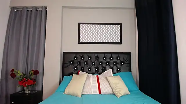 Snapshot of loveyouzahara2020 chatting on November 5, 2025, 11:19 pm loveyouzahara2020 online show from November 5, 2025, 11:19 pm