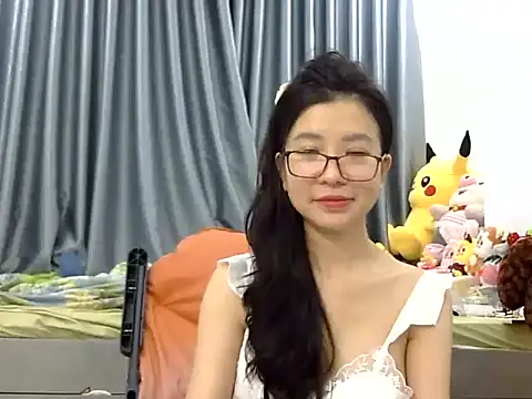 Cute Ruby01 online show from February 6, 2025, 12:37 pm