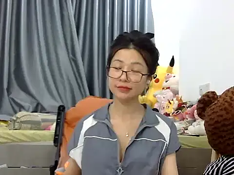 Cute Ruby01 online show from March 1, 2025, 12:23 pm