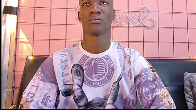 Snapshot of martin_killer chatting on October 15, 2025, 1:15 am martin killer online show from October 15, 2025, 1:15 am