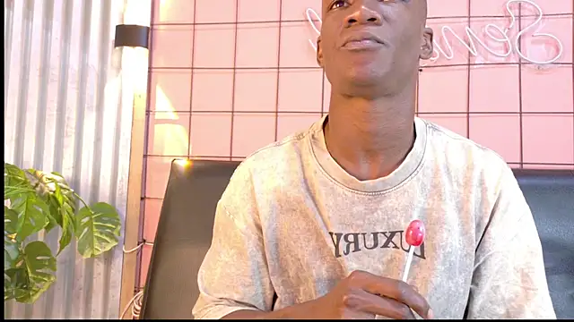 Snapshot of martin_killer chatting on October 17, 2025, 1:20 am martin killer online show from October 17, 2025, 1:20 am