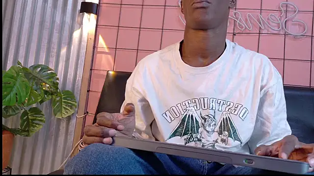 Snapshot of martin_killer chatting on October 18, 2025, 1:29 am martin killer online show from October 18, 2025, 1:29 am