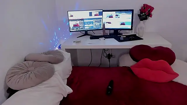 Snapshot of aryahunt1 chatting on October 2, 2025, 6:00 pm aryahunt1 online show from October 2, 2025, 6:00 pm