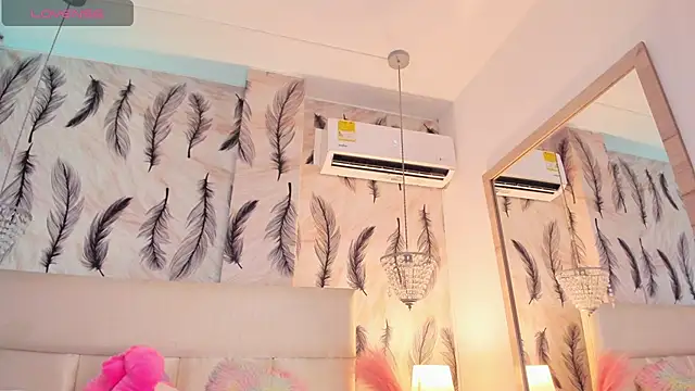 Snapshot of Vivi_prinncess chatting on February 22, 2026, 10:44 pm Vivi prinncess online show from February 22, 2026, 10:44 pm