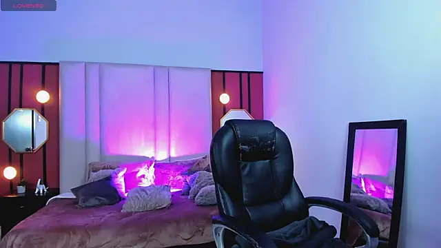 Snapshot of GraceElizabeth_ chatting on March 14, 2025, 9:00 pm GraceElizabeth online show from March 14, 2025, 9:00 pm