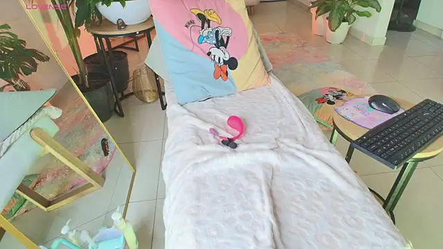 erotik lady online show from September 18, 2025, 4:37 am