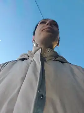 Snapshot of JoLeNe27 chatting on October 16, 2025, 4:32 am JoLeNe27 online show from October 16, 2025, 4:32 am