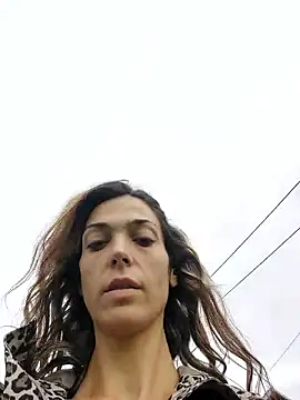 Snapshot of JoLeNe27 chatting on September 17, 2025, 8:27 am JoLeNe27 online show from September 17, 2025, 8:27 am