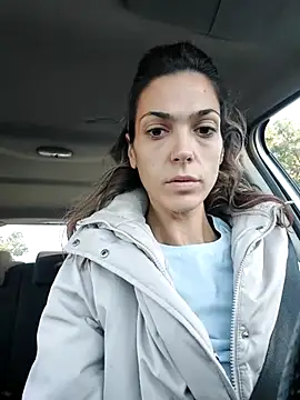 Snapshot of JoLeNe27 chatting on September 18, 2025, 5:43 am JoLeNe27 online show from September 18, 2025, 5:43 am