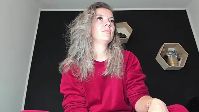 Snapshot of Alesys69 chatting on October 10, 2025, 9:59 pm Alesys69 online show from October 10, 2025, 9:59 pm